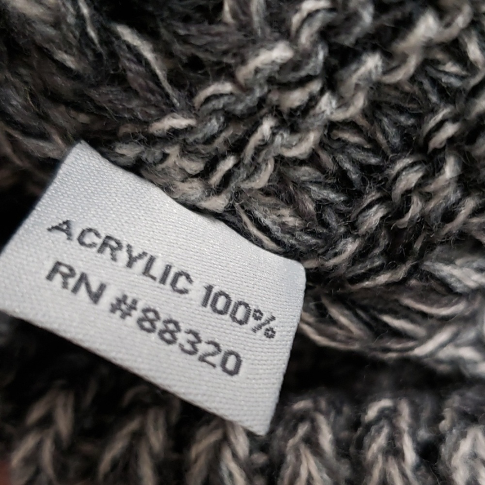 C.C. Kids Beanie - Picture 5 of 6